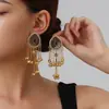 Pendientes largos con borlas, elegantes y sofisticados, con un toque de alta gama, únicos y atrevidos, de color dorado, pendientes exquisitos europeos y americanos