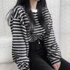 Camiseta de Manga Larga de Cinco Rayas para Mujer, Nuevo Estilo Coreano, Corte Holgado, Versátil, Moderna, Moda Femenina de Nicho, Venta al por Mayor para Exportación