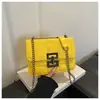Bolso de Hombro para Mujer con Hebilla de Cierre y Bordado de Rombo Estilo Coreano 2026 Nueva Moda Bolso Cruzado de Axila con Rombo para el Trabajo