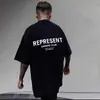 Versão Correta da Marca da Moda Representa Camiseta Masculina e Feminina Clássica de Manga Curta com Estampa de Logo de Letras Tendência Verão Campus