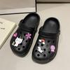 Zapatillas de media punta cerradas antideslizantes para quirófano, calzado de verano para exteriores para mujer, nuevos zapatos con agujeros de verano, sandalias de suela gruesa y suave