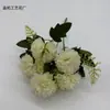 Crisantemo de bola de simulación de 5 púas y 5 cabezas, flor de seda, ramo de flores artificiales multicolor, flor de guía para camino de boda en casa, materiales florales decorativos, venta al por mayor