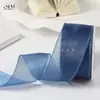 Fita de organza perolada brilhante com embalagem de caixa de presente floral, fita de renda ondulada, fita de gaze branca para laços DIY