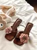 Zapatillas de tacón de aguja sin cordones, nueva colección primavera/verano 2026, zapatillas florales dulces de punta cuadrada abiertas al frente de tacón alto para uso diario