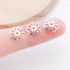 Suporte de Flores de Ferro Multicor Vazado com Flores Picotadas Chapéu de Flores Espaçador com Contas Material para Acessórios de Pulseira Pingente DIY Feito à Mão