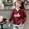 2026 Nova Roupa de Outono/Inverno para Meninas Tendência Bebê Manga Longa Tricô Waffle Nicho Falso Duas Peças Top