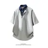 Moletom Falso de Duas Peças com Gola de Camisa para Homens, Novo Estilo Primavera e Outono 2026, Blusa de Moletom com Meio Zíper Polo, Camiseta de Manga Longa Camada Interna