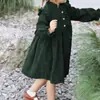 Vestido de pana para niña estilo coreano hecho a medida con cuello de encaje y mangas largas para otoño e invierno, grueso y moderno