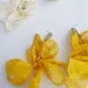 Brincos de Chiffon com Flor e Franja Agulha de Prata Diamante Brancos Super Fada Brincos de Moda de Alto Padrão para o Dia a Dia All-match para Mulheres