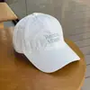 Gorra de béisbol simple bordada de copa profunda para mujer con circunferencia de cabeza grande, ala ancha, hace que la cara parezca más pequeña, gorra de pico de pato extragrande y profunda