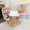 Conjunto de roupas para boneca Labubu barbearia retrô, incluindo roupas, chapéus e vestidos, compatível com bonecas Labubu das primeira, segunda e terceira gerações, e inclui roupas substitutas