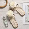 Versión de cuero suave~Hermosas sandalias pequeñas estilo francés de hada floral para mujer, perfectas para combinar con faldas, nuevo verano 2026 ropa de exterior