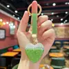 Chaveiro Criativo da Moda com Fivela Redonda e Coração de Strass, Lindo Pingente de Coração de Argila com Strass para Bolsas de Meninas, Alto Valor Estético