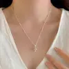 Recolección de setas metal plateado pequeño colgante de seta collar simple ins exquisito nicho único temperamento pendientes clavícula
