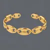 Fornecimento Exclusivo Transfronteiriço de Pulseiras Abertas Irregulares Estilo Europeu e Americano, Aço Inoxidável Galvanizado a Ouro Real 18K, Pulseiras Femininas de Luxo Leve Atacado