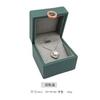 Nueva caja de anillo de cuero PU de ángulo recto de trébol de cuatro hojas anillo anillo anillo caja de almohada de reloj de microfibra bolsa de pulsera caja de collar caja de pulsera de collar