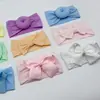 Venta caliente banda para el pelo de bebé lazo de nailon accesorios para el pelo de niños calcetines de bola súper suaves juego de tocado ancho Venta al por mayor