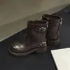 Hebilla de cinturón de moda estilo británico de 4 cm Botas Martin, nuevo modelo otoño e invierno 2026, punta redonda, tacón grueso, cremallera trasera, botines cortos para mujer