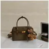 Novedad Otoño 2026 Bolso Cruzado Personalizado de Nicho con Temperamento de Alta Apariencia Elegante a la Moda Bolso de Mano para el Trabajo y el Viaje Moderno