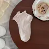Meias brancas meias curtas para meninas babados cor sólida versátil malha respirável verão algodão fino cano baixo renda meias sem costura