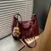 Bolso retro Maillard para mujer 2026 nuevo modelo más vendido transfronterizo moderno estilo universitario casual otoño e invierno bandolera de gran capacidad