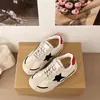 Zapatillas de suela blanda con estampado de estrellas, Zapatos de entrenamiento alemanes para mujer, Nuevo modelo 2026, Estilo fino para primavera y otoño, Suela blanda cómoda, Zapatos deportivos versátiles, Zapatos de Forrest Gump
