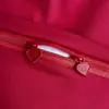 Sencillo Bordado Moderno Celebración de Boda Rojo Brillante Juego de Cuatro Piezas 100% Algodón con Borde Ancho Algodón de Fibra Larga Satén Algodón Puro 100S Alto Recuento de Hilos