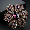 Broche de Cristal Colorido Lujoso y Elegante, Broche Estilizado, Ropa, Traje, Abrigo, Accesorios, Al por Mayor en Stock
