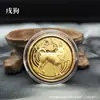 Foil Dorado Doce Monedas del Zodiaco Sobre Rojo Caja de Madera Set Evento de Ventas de Seguros Monedas Conmemorativas Regalos Casuales Regalos de Transmisión en Vivo