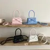 Bolsa Feminina Estilo Coreano Bolinhas 2026 Tendência Nova Moda Fofa Laço Verão Ombro Único Transversal Bolsa de Mão Pequena Quadrada