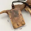 Pingente "Sem Preocupações" de madeira de jujuba atingida por raio natural, placa de madeira, ornamento para pendurar, item cultural e decorativo esculpido à mão, direto do fabricante