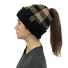 2020 AliExpress ebay Chapéu europeu e americano outono e inverno Padrão CC Cacheado Xadrez grande Chapéu de lã jacquard para mulheres Rabo de cavalo de Natal