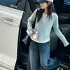 Colección de otoño: nuevo atuendo casual para niñas, que incluye una camiseta de manga larga con diseño de patchwork y un par de jeans, un conjunto de dos piezas para niños