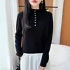 Suéter de Punto de Lana Pura Nuevo Invierno 2026 Cuello Medio Medio Abierto Manga Larga Color Sólido Botón Suéter de Lana Superior para Mujer