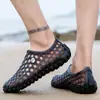 Zapatos Cruzados de Cocodrilo para Hombre Verano Nuevo Estilo Zapatos de Playa para Exteriores para Hombre Sandalias de Punta Cerrada Suave de Moda Tendencia para Hombre