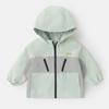 Jaqueta com Capuz para Meninos Outono 2026 Novo Estilo Primavera e Outono Roupas Infantis Top para Meninos Pequenos Moda de Outono