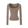Camiseta de Otoño para Mujer Estilo Puro Deseo con Cuello en U Amplio, Dobladillo Fruncido y Diseño de Bolsillo, Camiseta Base Ajustada