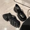 Mocassins de sola grossa de couro aumentaram 2024 outono cabeça quadrada salto grosso sapatos de camada única gancho e laço estilo britânico pequenos sapatos de couro para mulheres