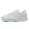 QW-012 Tenis blancos de suela gruesa para mujer, nuevos zapatos deportivos casuales de suela blanda primavera/verano 2026, tenis versátiles para mujer