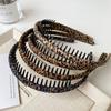 Diadema de Tela Envuelto Estampado de Leopardo Perlado de Moda Estilo Coreano Simple y Versátil para Mujer con Borla para Lavarse la Cara Accesorios para el Cabello
