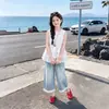 Conjunto Sem Mangas Doce para Menina Estilo Coreano 2026 Novo Verão Crianças Estiloso Top Jeans de Verão Conjunto de Duas Peças