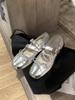 Sapatos Mary Jane Cor de Uva em Pele de Ovelha com Tiras Cruzadas para Mulheres, Sola Grossa, Aumenta a Altura, Tira Única, Bico Baixo, Sapatos Únicos com Laço