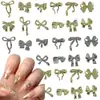 Nuevos Accesorios de Uñas de Aleación con Forma de Lazo de Xiaohongshu, Mariposas Huecas Metálicas de Lujo Ligero con Pedrería, Decoraciones para Uñas Doradas y Plateadas