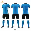 Conjunto de jersey de fútbol de secado rápido en stock, uniforme de entrenamiento para club escolar, corte holgado de manga corta, tallas grandes, jersey estampado por transferencia de calor, venta al por mayor