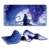 Tapete de Mouse Grande Estilo Anime Popular, Bordas Costuradas de Precisão, Base de Borracha Antiderrapante para Mesa, Personalizável com Seu Próprio Design