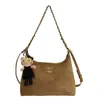 Bolso hobo cadena estilo 2026 inspirado en Chanel con patrón de diamantes, bolso de hombro de cuero encerado retro, bolso tote versátil