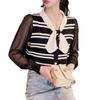 Chegada Nova de Verão Suéter Tricô Listrado com Laço Feminino Emagrecedor Slim-Fit Costura Chiffon Manga Longa Elegante Redutor de Idade Top para Mulheres