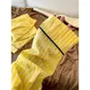 Pijama Casual Amarelo Listrado de Manga Longa para Mulheres, Design de Nicho Estilo Coreano, Adequado para o Outono, Pode Ser Usado Fora, Conjunto Casual na Moda