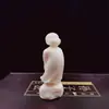 Escultura em Madeira de Cipreste Zen Pequeno Monge Enfeites Sereno e de Longo Alcance Olhando para a Distância Buxo Decoração de Casa Mesa de Escritório