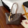 Bolso de Mano Versátil de Gran Capacidad de Alta Gama Nuevo Otoño Bolso Tote Estampado Retro Bolso de Hombro Único